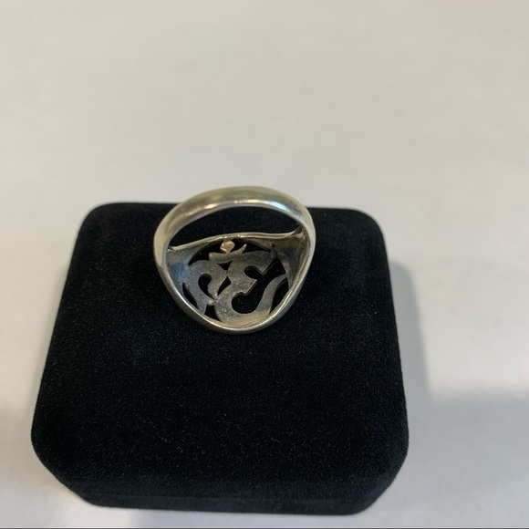 Sterling Silver โOhmโ Ring - Picture 5 of 7